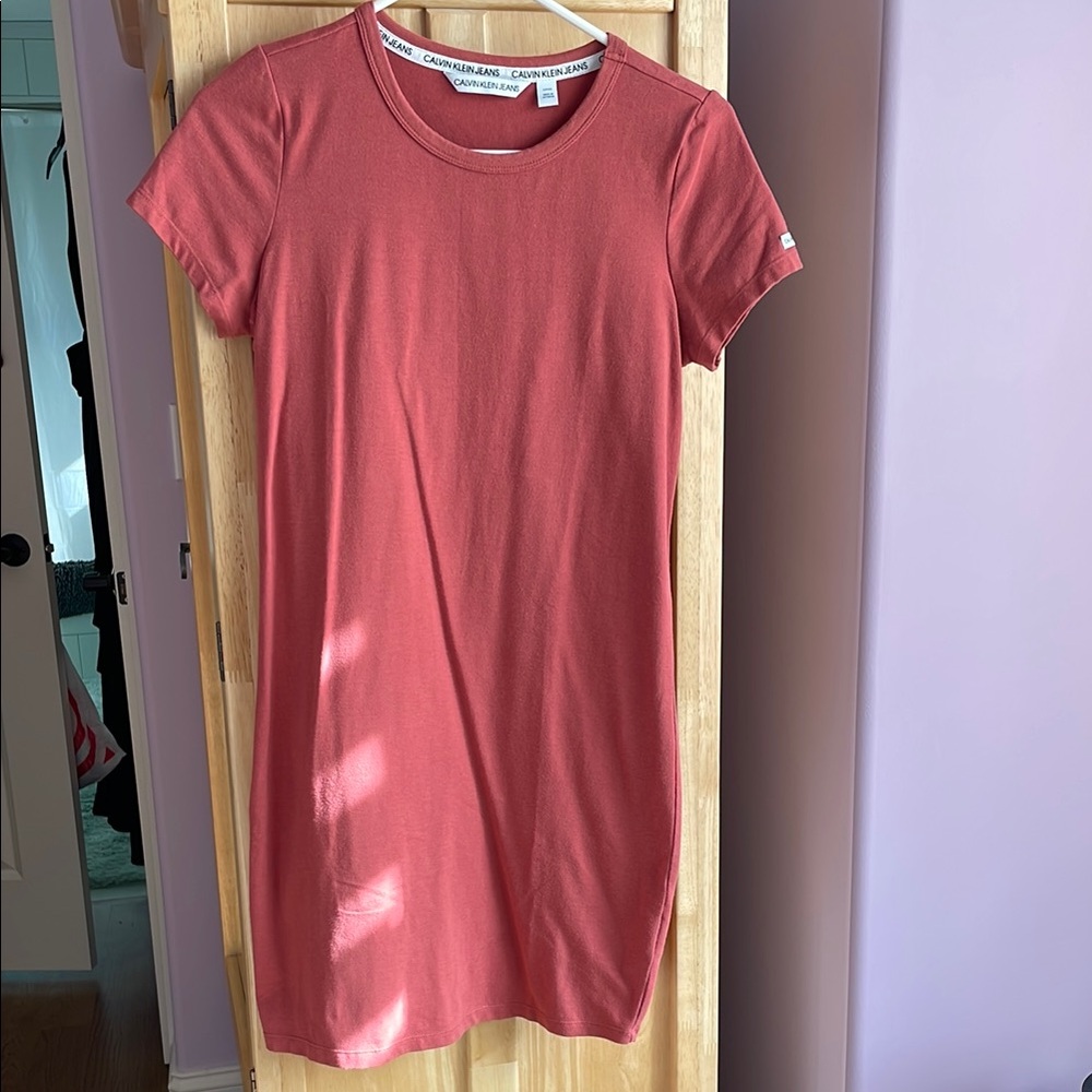 Calvin Klein Red Mini Casual Shirt Dress with Raglan Short Sleeves